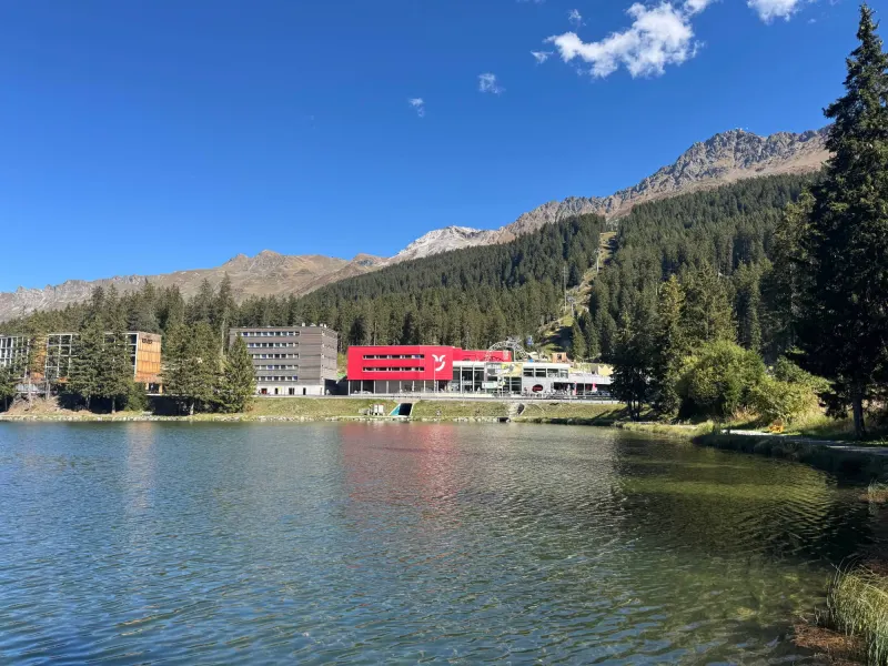 Valley station by the lake at the entrance to the Lenzerheide Bike Kingdom